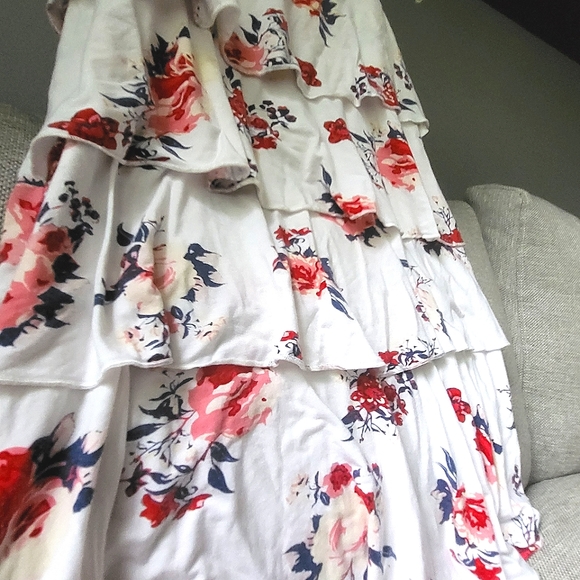 Spaghetti Strap Ruffle Top - Picture 3 of 3